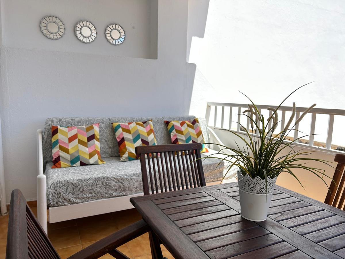 The Colors House, 653 Y 654 - Private Apartment Коста-Тегисе Экстерьер фото